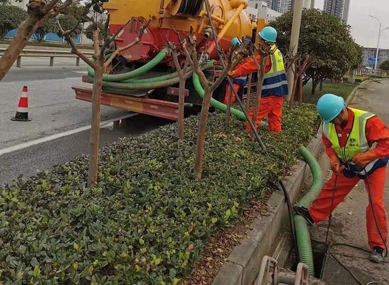 普格市政管道清淤